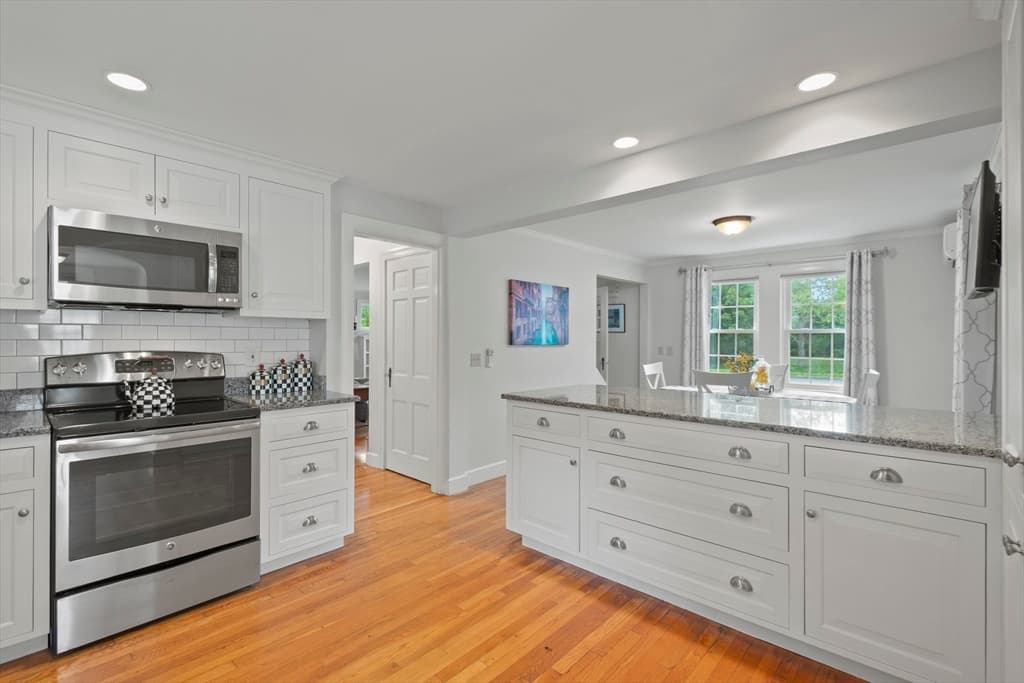 277 Vernon Street, Wakefield MA 01880 photo 12