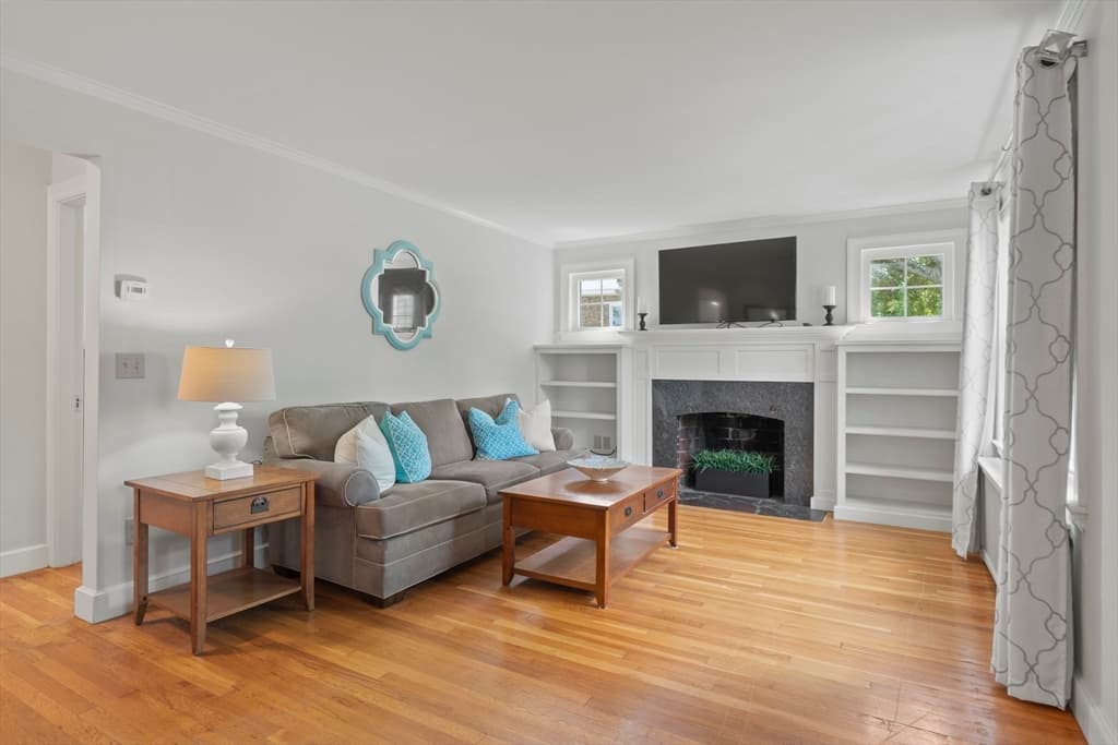 277 Vernon Street, Wakefield MA 01880 photo 5