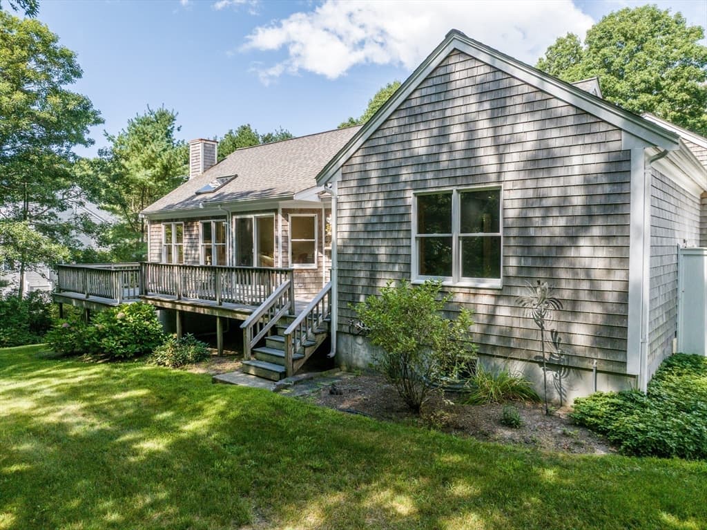 51 Falling Leaf Ln, Barnstable MA 02655 photo 5