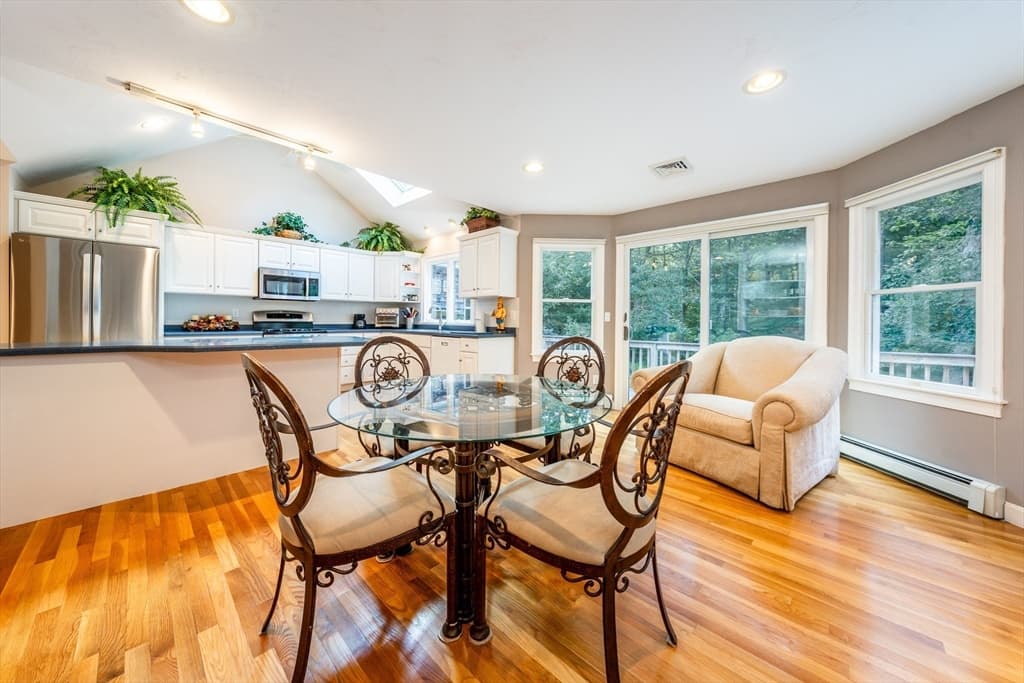 51 Falling Leaf Ln, Barnstable MA 02655 photo 9