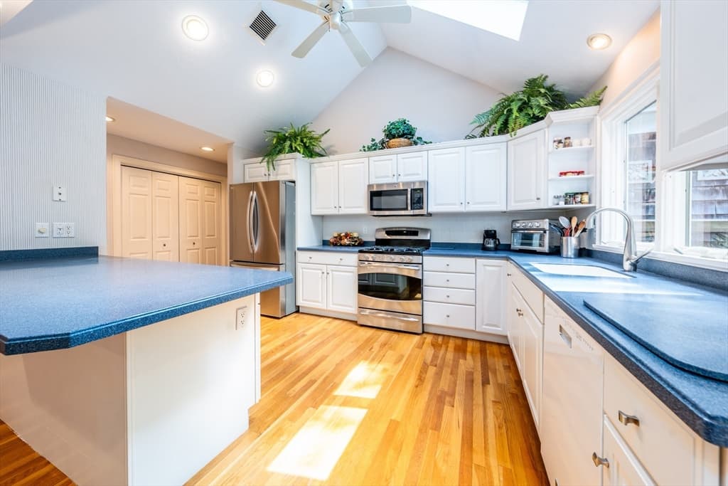 51 Falling Leaf Ln, Barnstable MA 02655 photo 15