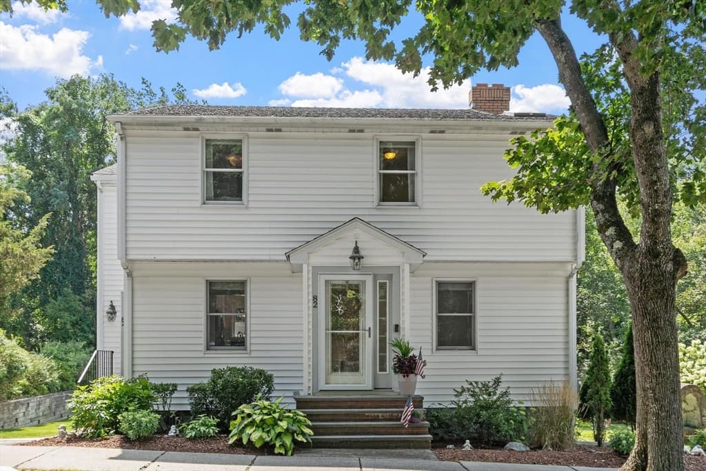 82 Pine Street, Newton MA 02465