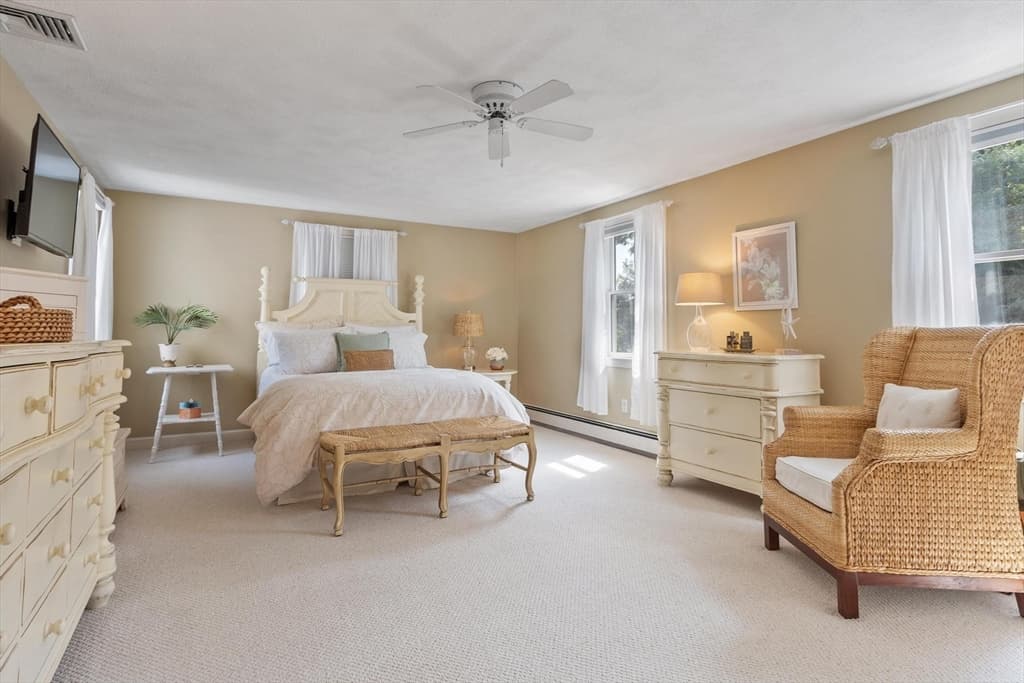 82 Pine Street, Newton MA 02465 photo 24