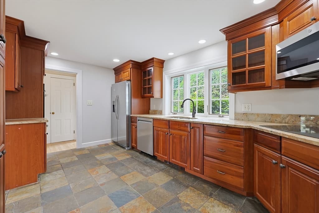 57 Bullard St, Norwood MA 02062 photo 14