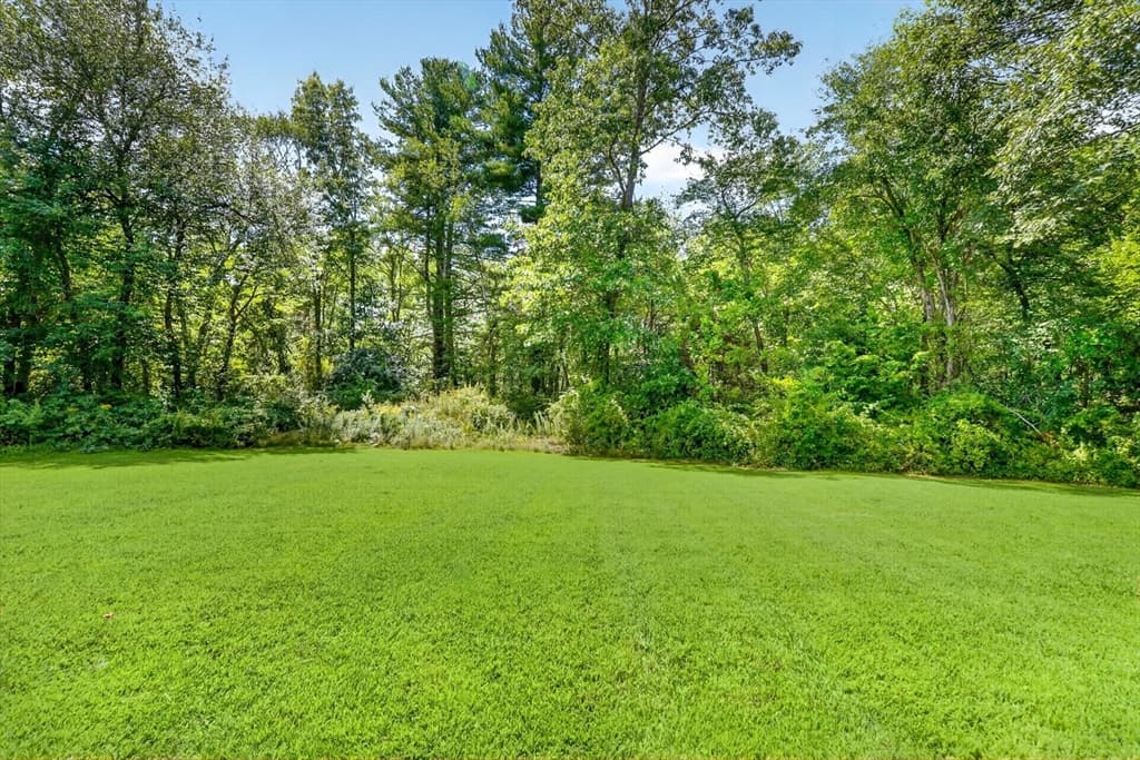 11 Appletree Lane, Bedford MA 01730 photo 28