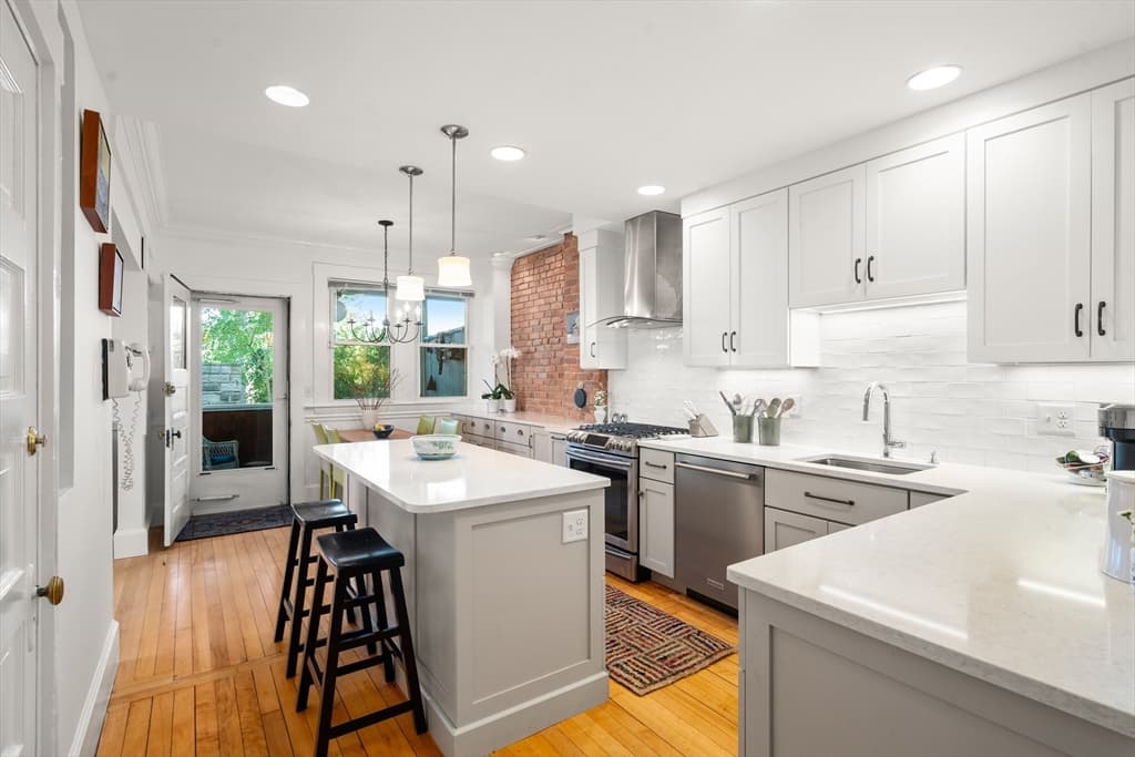 503 Huron Avenue # 4, Cambridge MA 02138 photo 6