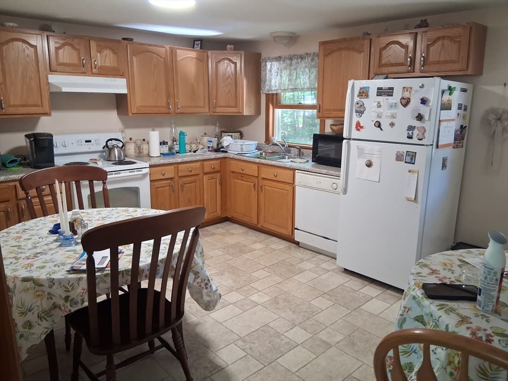 167 Froman St, Athol MA 01331 photo 6