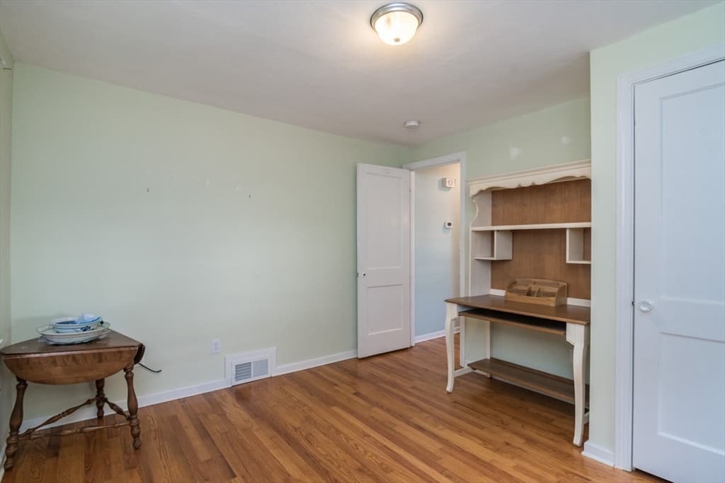 202 Jackson St, Northampton MA 01060 photo 17