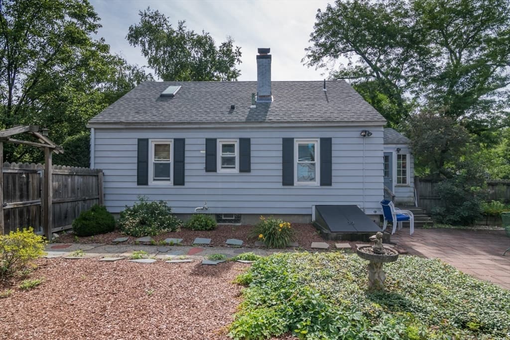 202 Jackson St, Northampton MA 01060 photo 28