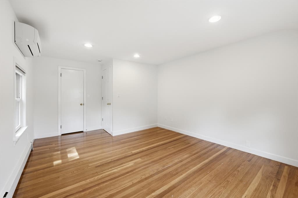 8 Wilson St, Wellesley MA 02482 photo 26