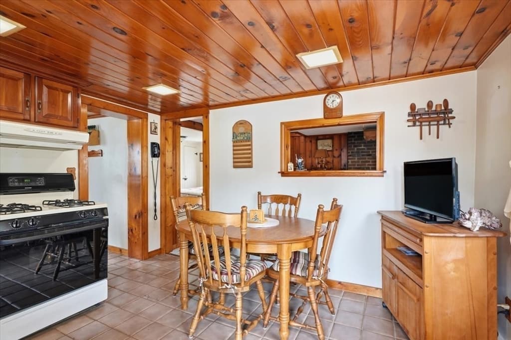 16 Park St, Marshfield MA 02050 photo 5