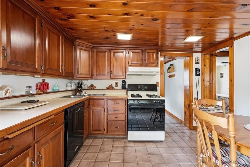 16 Park St, Marshfield MA 02050 photo 4