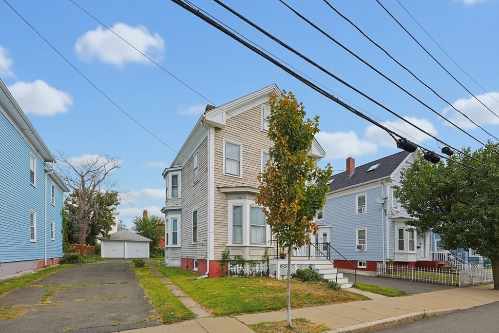 34 Liberty Street, Everett MA 02149 photo 3