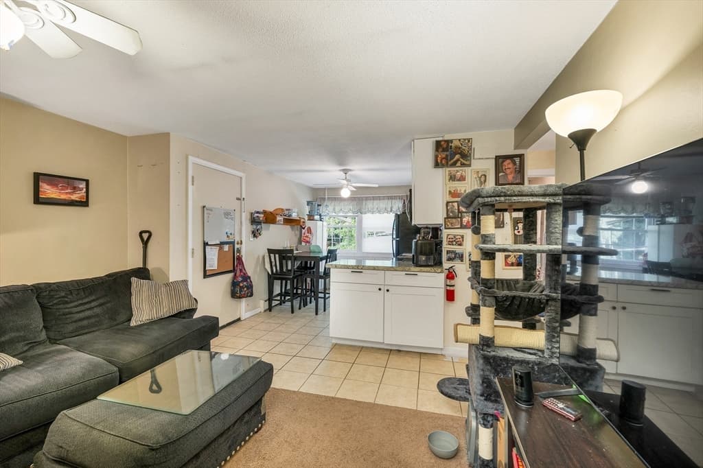 8 Carriage Hill Rd # 17, Amesbury MA 01913 photo 5