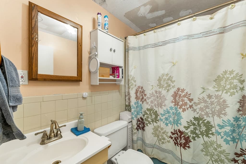 8 Carriage Hill Rd # 17, Amesbury MA 01913 photo 10