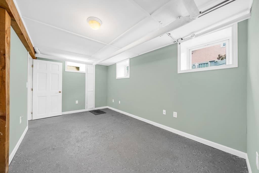21 Leroy Ave, Haverhill MA 01835 photo 36