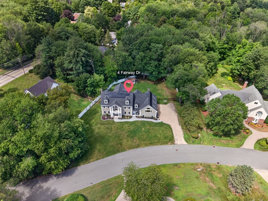 4 Fairway Dr, Andover MA 01810 photo 3