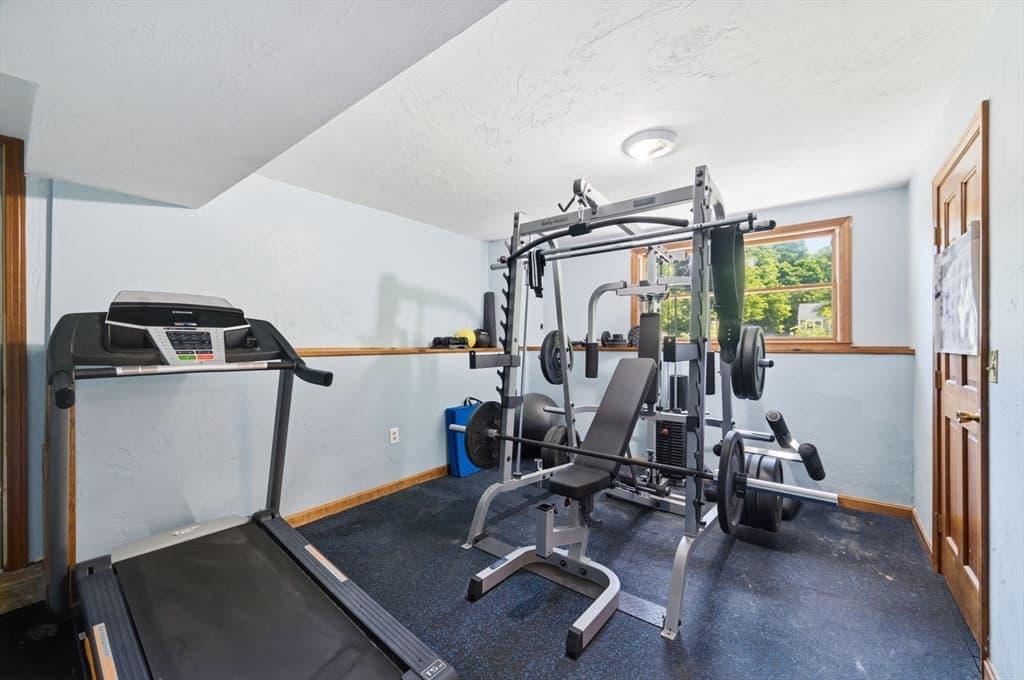 668 Summer St, Rockland MA 02370 photo 27
