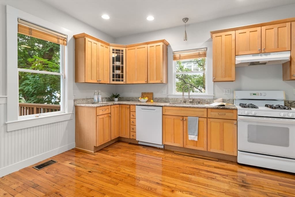12 Adella Place, Boston MA 02134 photo 5