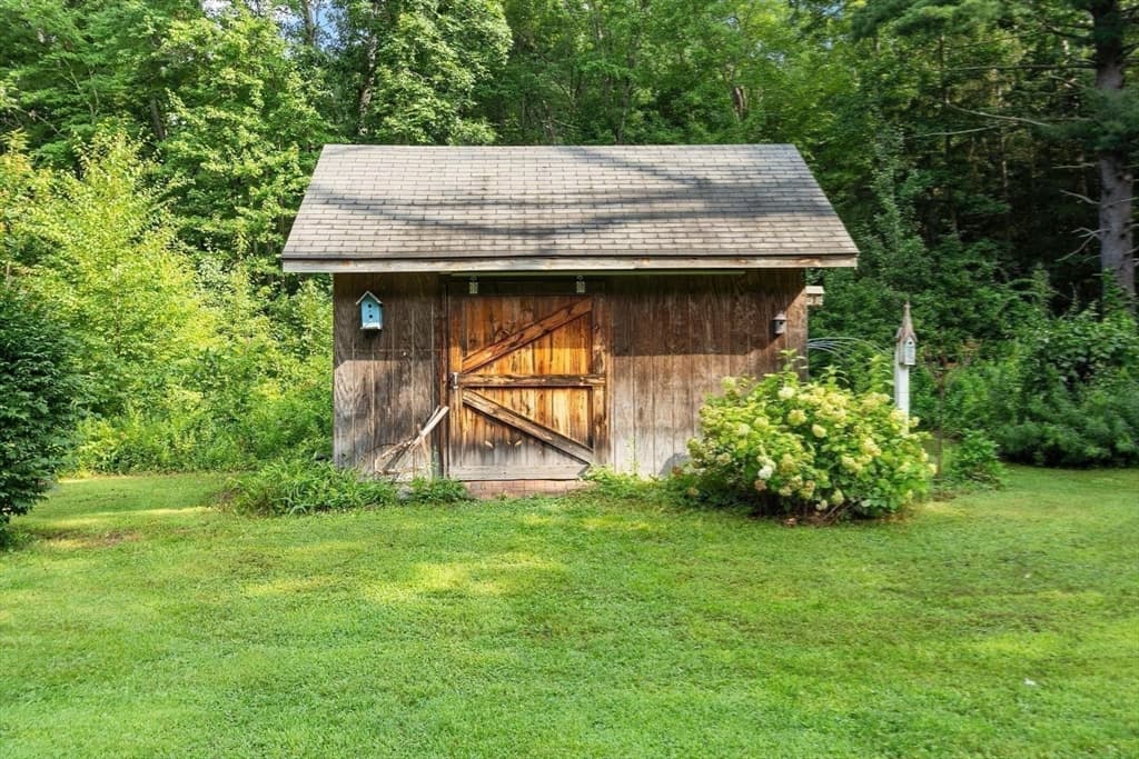 366 Allen Rd, Belchertown MA 01007 photo 31