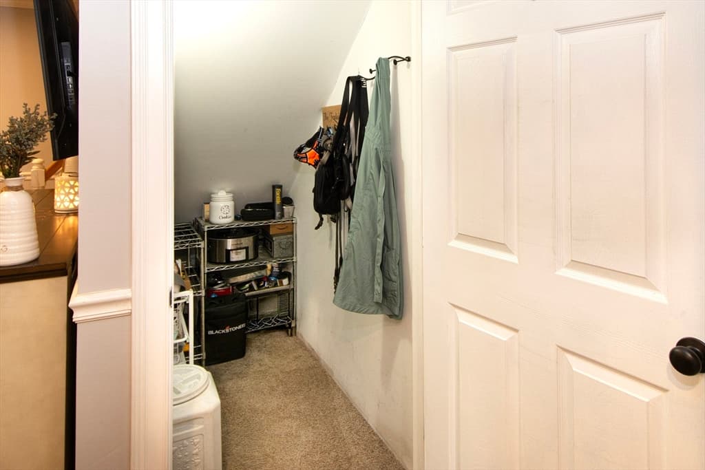 218 Westminster Rd, Weymouth MA 02189 photo 17