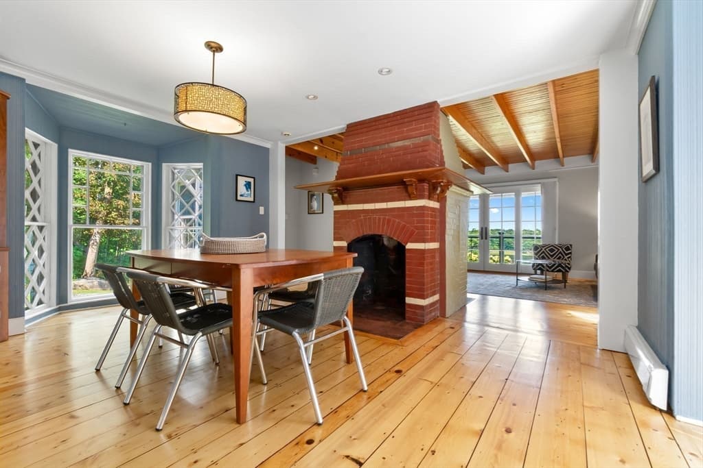 6 Pew Ave, Gloucester MA 01930 photo 12