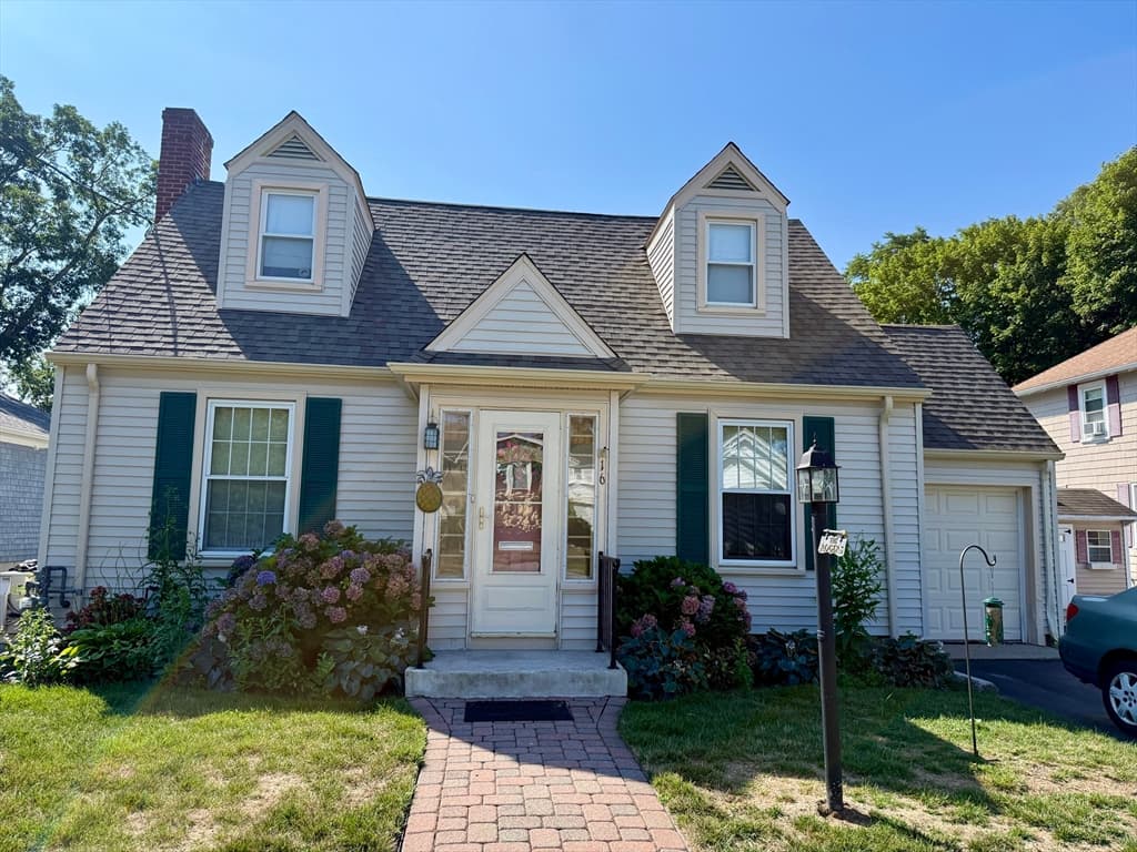 16 Pauline St, New Bedford MA 02740
