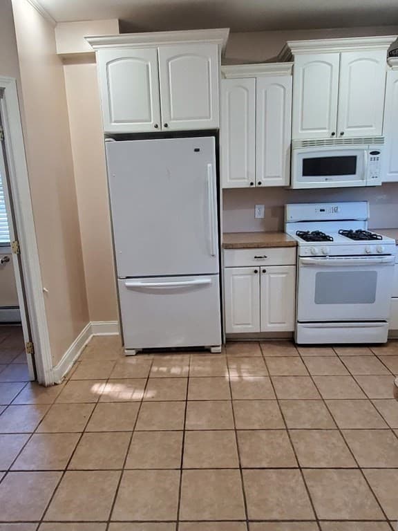 39 Bond Street, Fall River MA 02720 photo 9