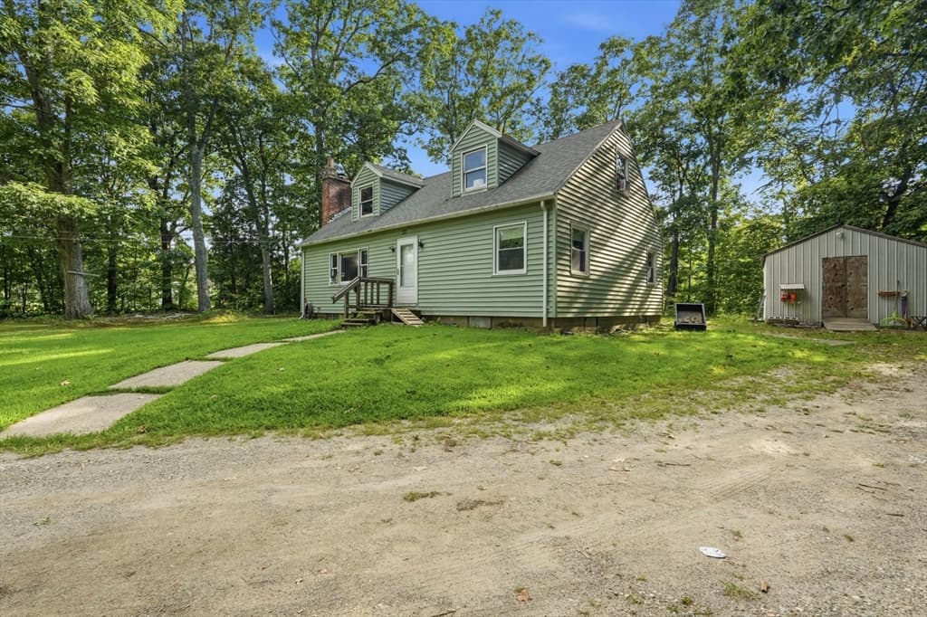 483 Federal St, Montague MA 01351 photo 3
