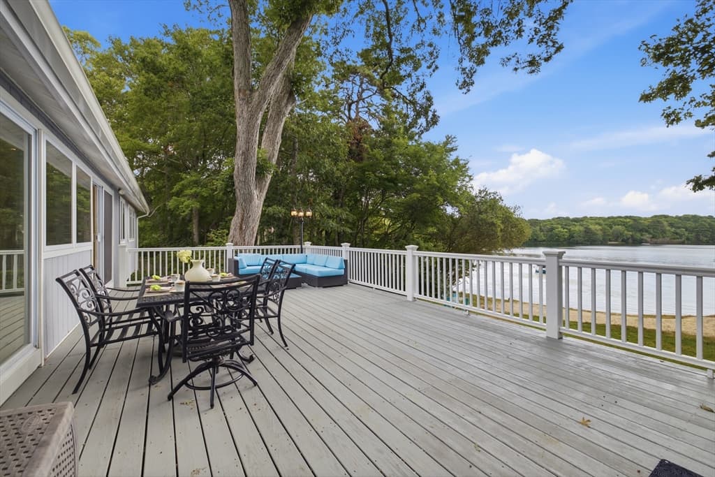 79 Pond Cir, Mashpee MA 02649 photo 23