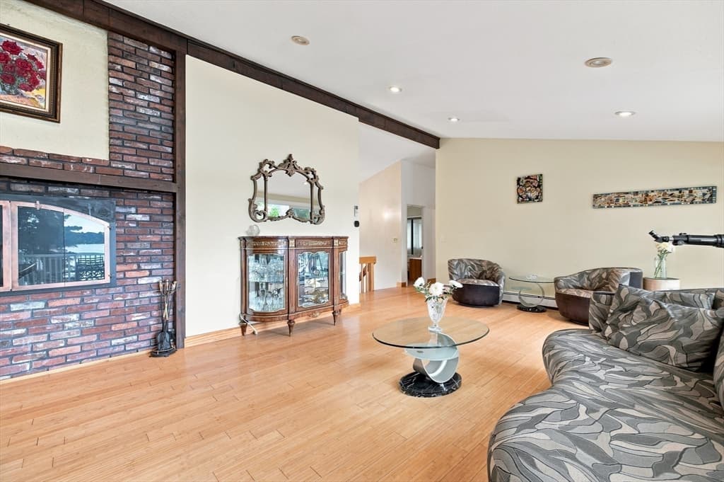 79 Pond Cir, Mashpee MA 02649 photo 10
