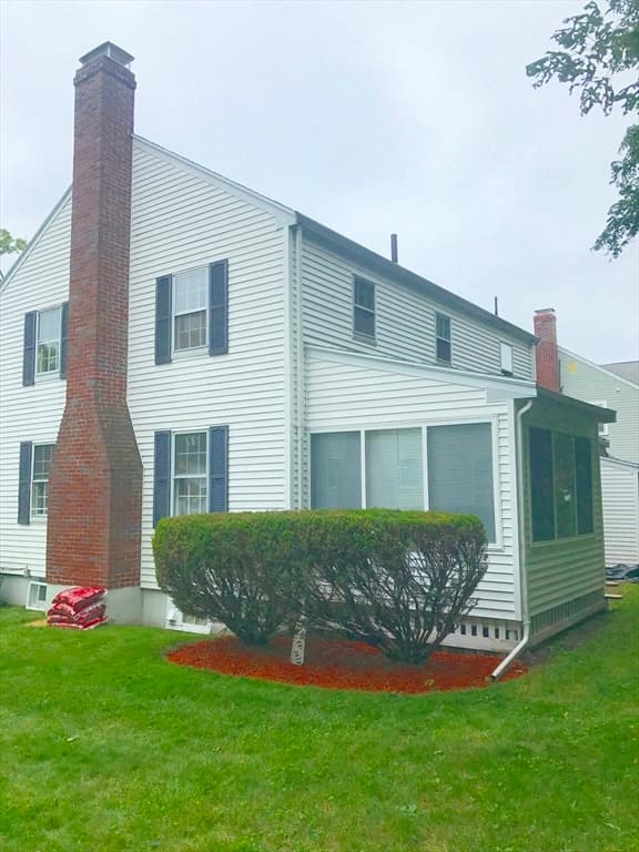 65 Fuller Ter, Newton MA 02465 photo 4