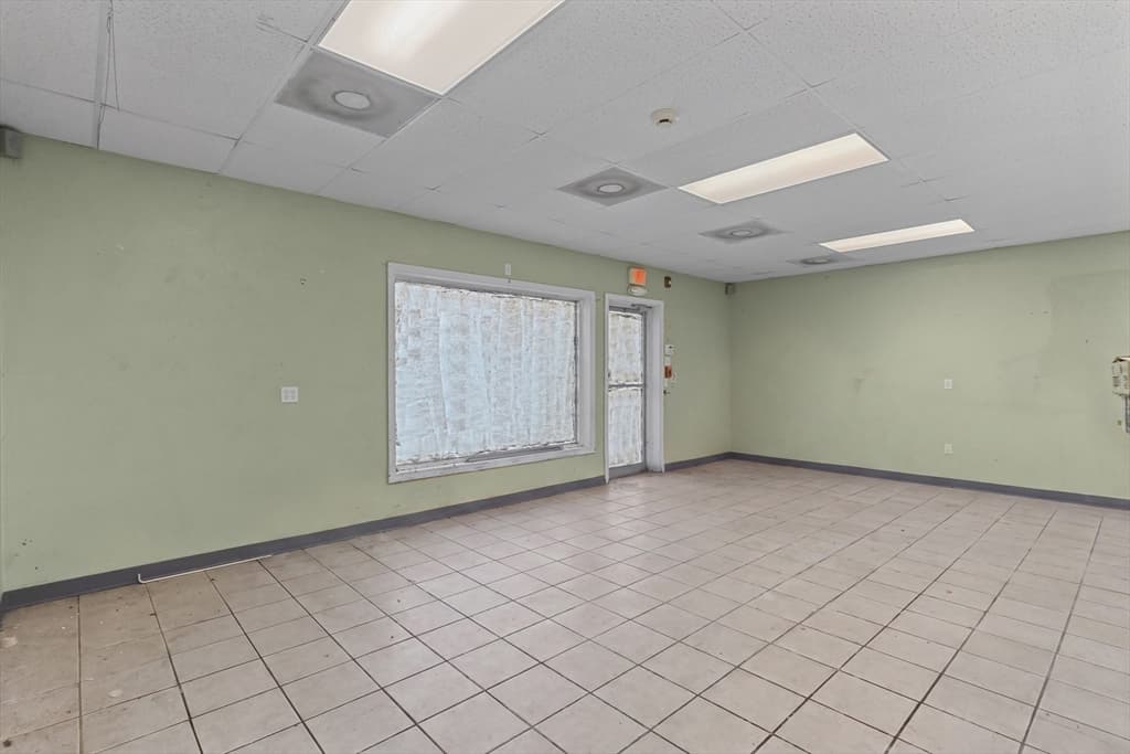 184 W Main Street, Dudley MA 01571 photo 23