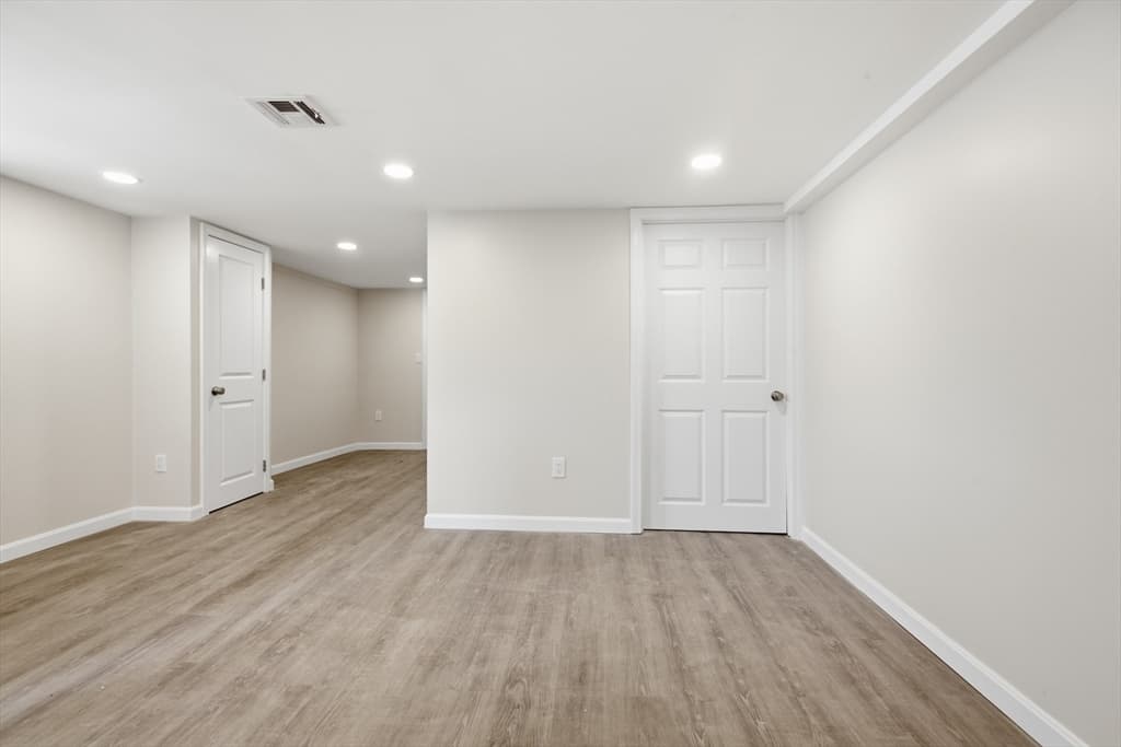 1 Belnap Rd, Boston MA 02136 photo 23
