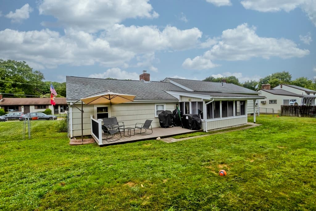 14 Bliss Rd, Bellingham MA 02019 photo 31