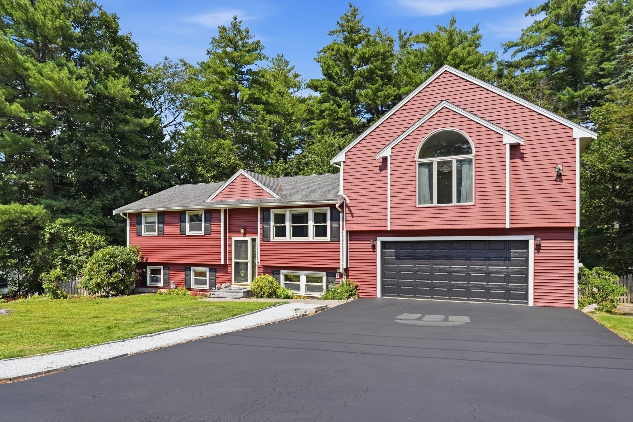 Single Family Residence at 14 Briscoe Rd, Groveland MA 01834, Groveland, photo 35 of 39