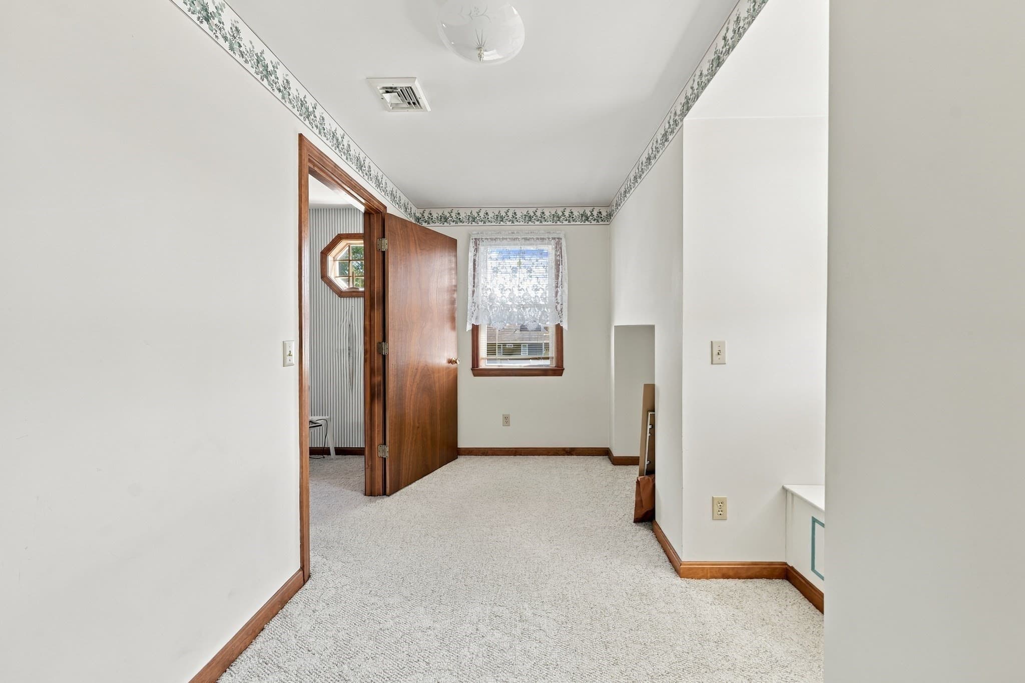 Single Family Residence at 124 Felton St., New Bedford MA 02745, New Bedford, photo 18 of 21