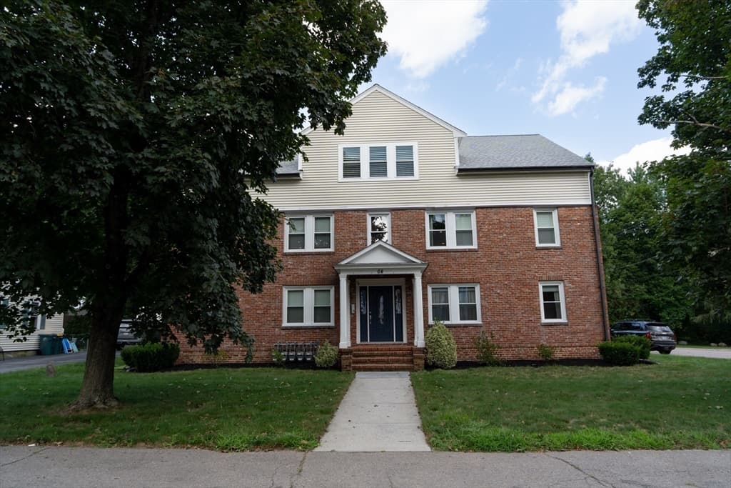 64 Wales St # 2, Abington MA 02351
