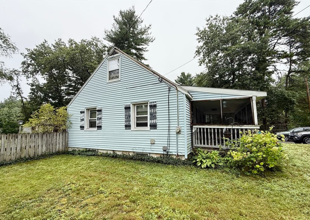 28 Skipper Lane, Westfield MA 01085 photo 4