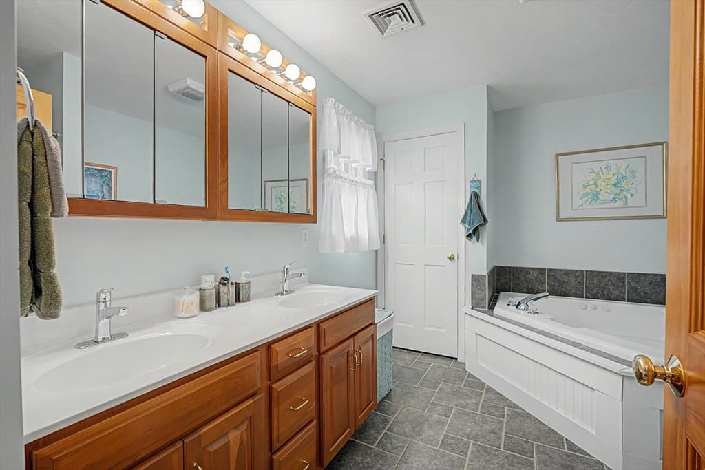 12 Gordon Ln, Yarmouth MA 02675 photo 25