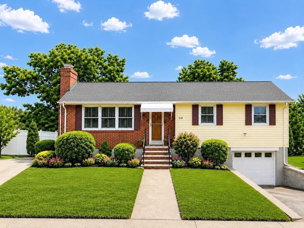 120 Kingston Road, Waltham MA 02451