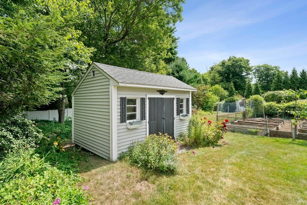 20 Worcester Dr, Norwood MA 02062 photo 30