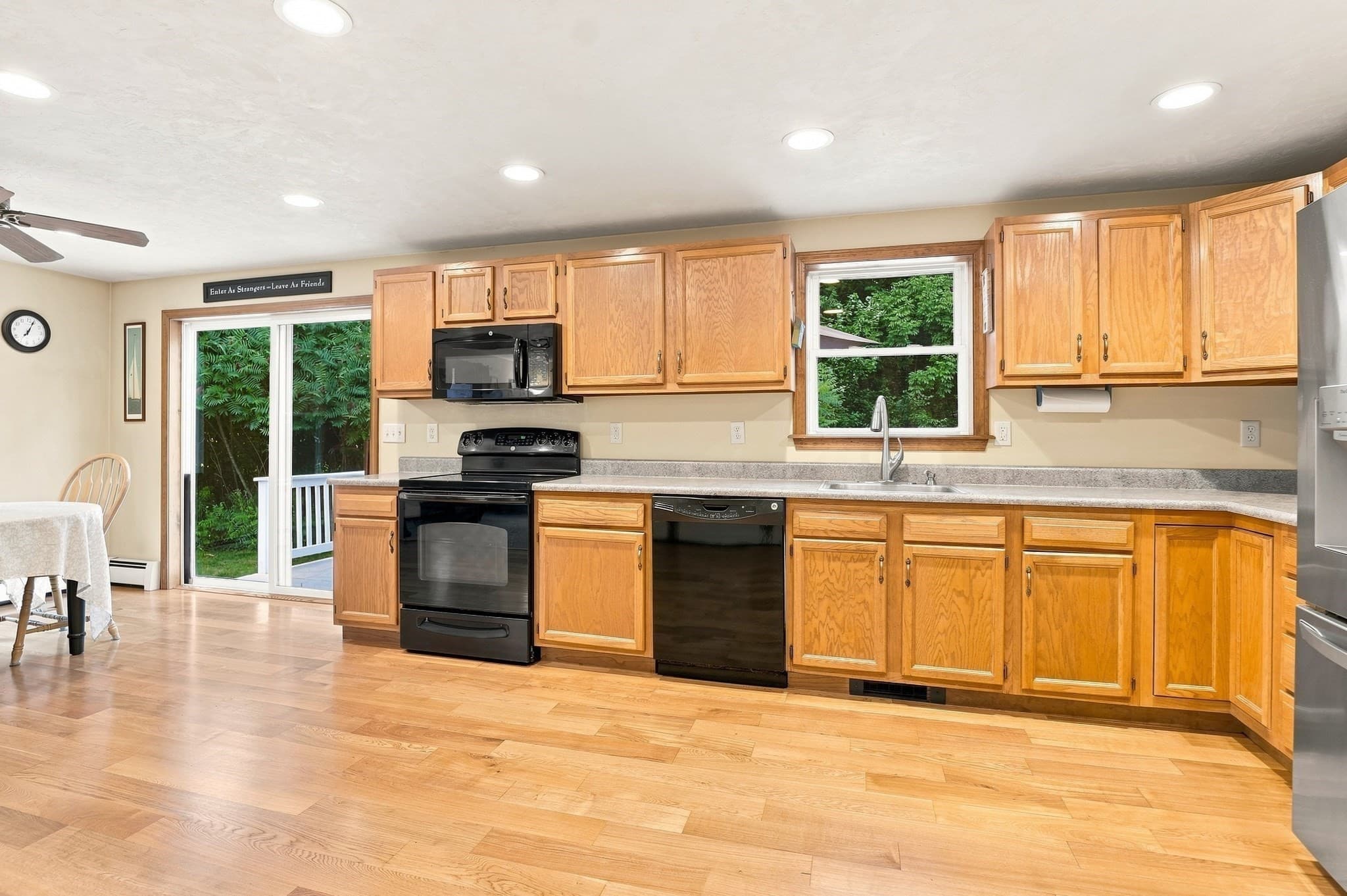 Single Family Residence at 4 Mccann Place, Paxton MA 01612, Paxton, photo 11 of 35