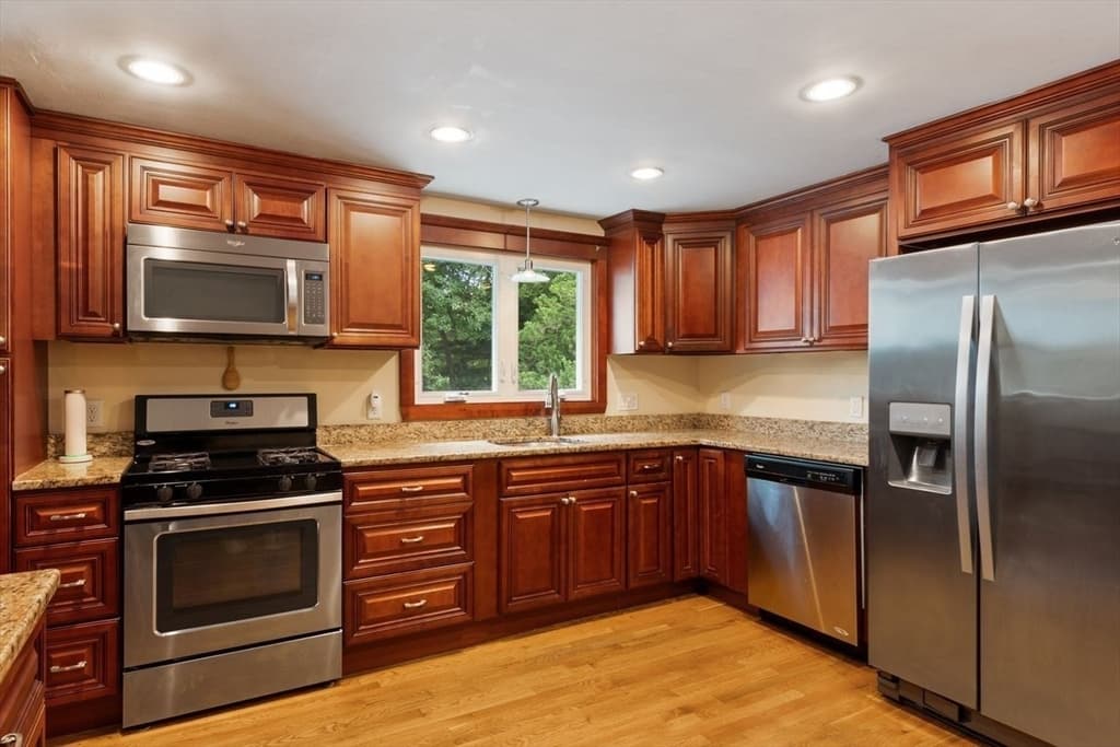 12 Mansfield Street, Peabody MA 01960 photo 23