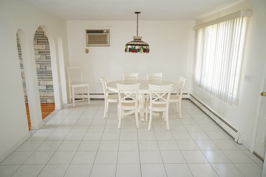 92 Newman St, Revere MA 02151 photo 3