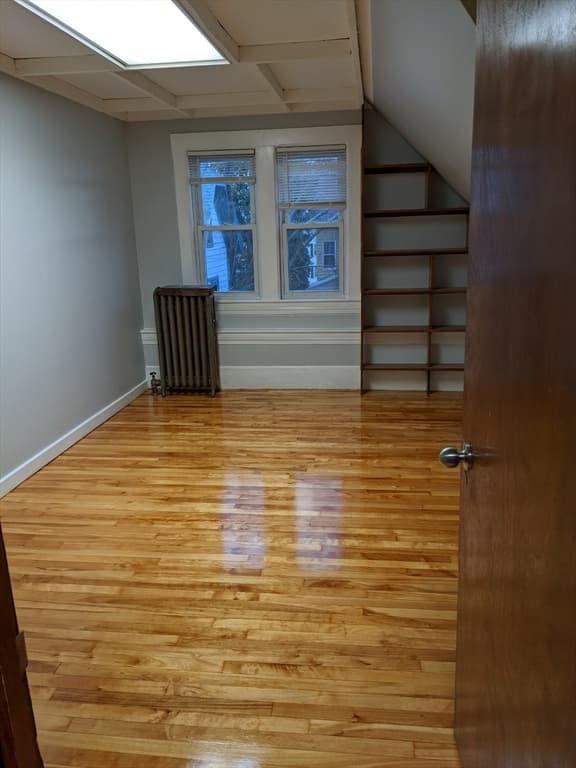 28 Sever St, Worcester MA 01609 photo 3