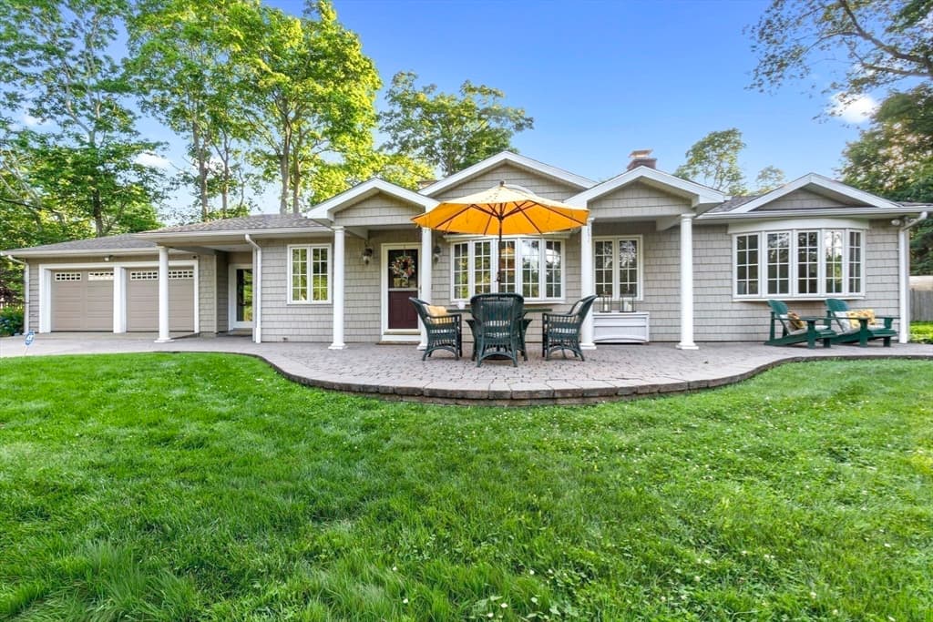 176 Colon St, Beverly MA 01915 photo 34