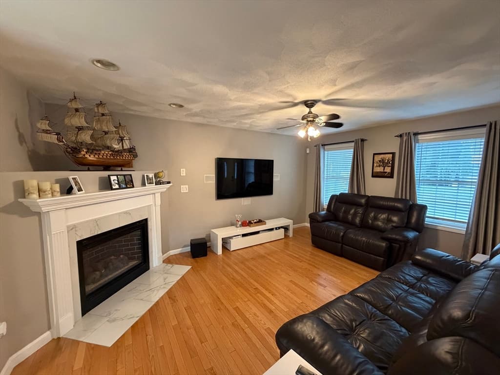 25 Winston Cir, Haverhill MA 01830 photo 9