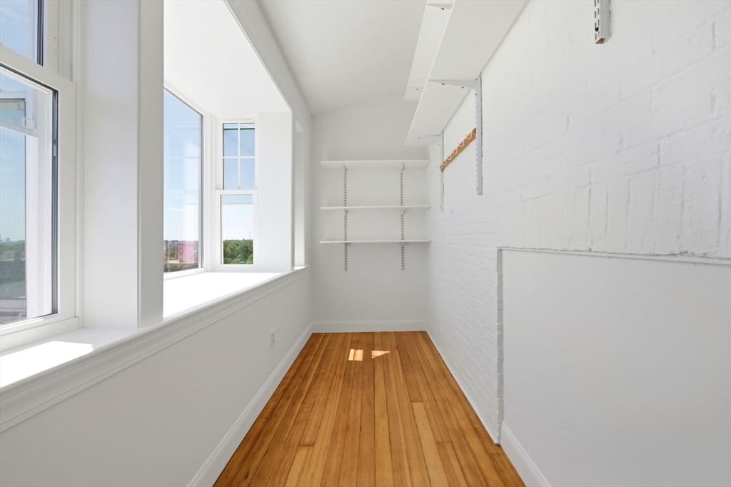 21 Bradlee Rd # 54, Medford MA 02155 photo 6