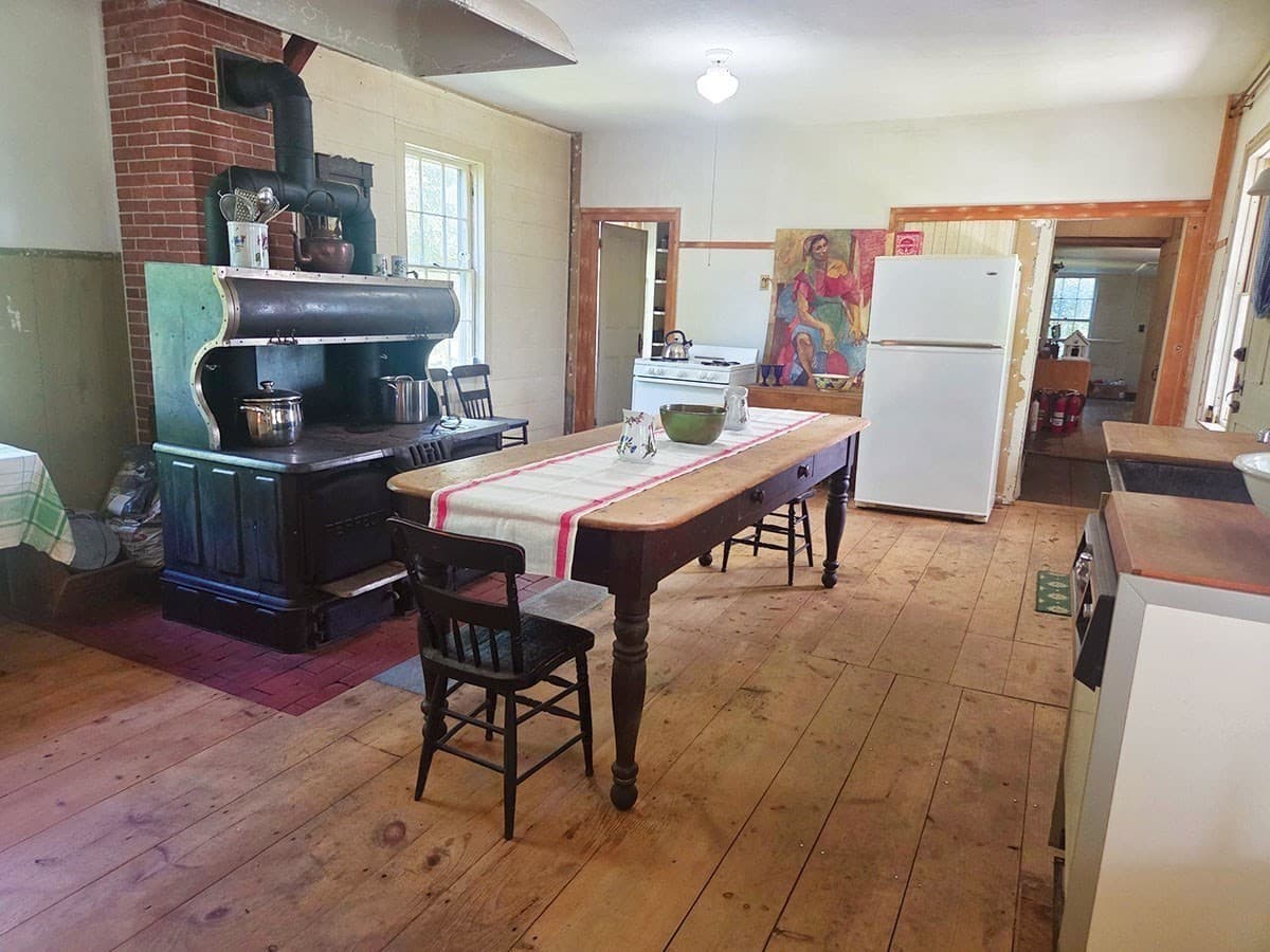 Single Family Residence at 81 Barre Rd, Hardwick MA 01037, photo 14 of 31